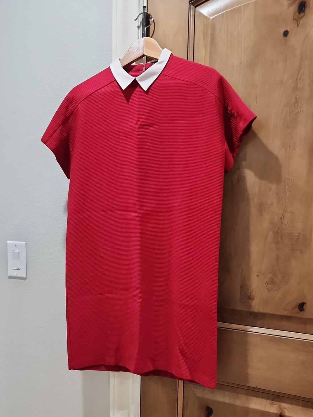 Zara Red Short-Sleeve Polo Dress with White Pointed Collar